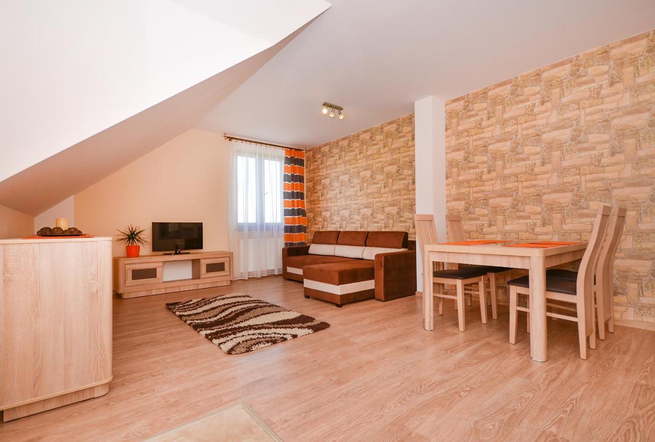 Apartamenty Teczowe Ujście-Darłowskie Esterno foto