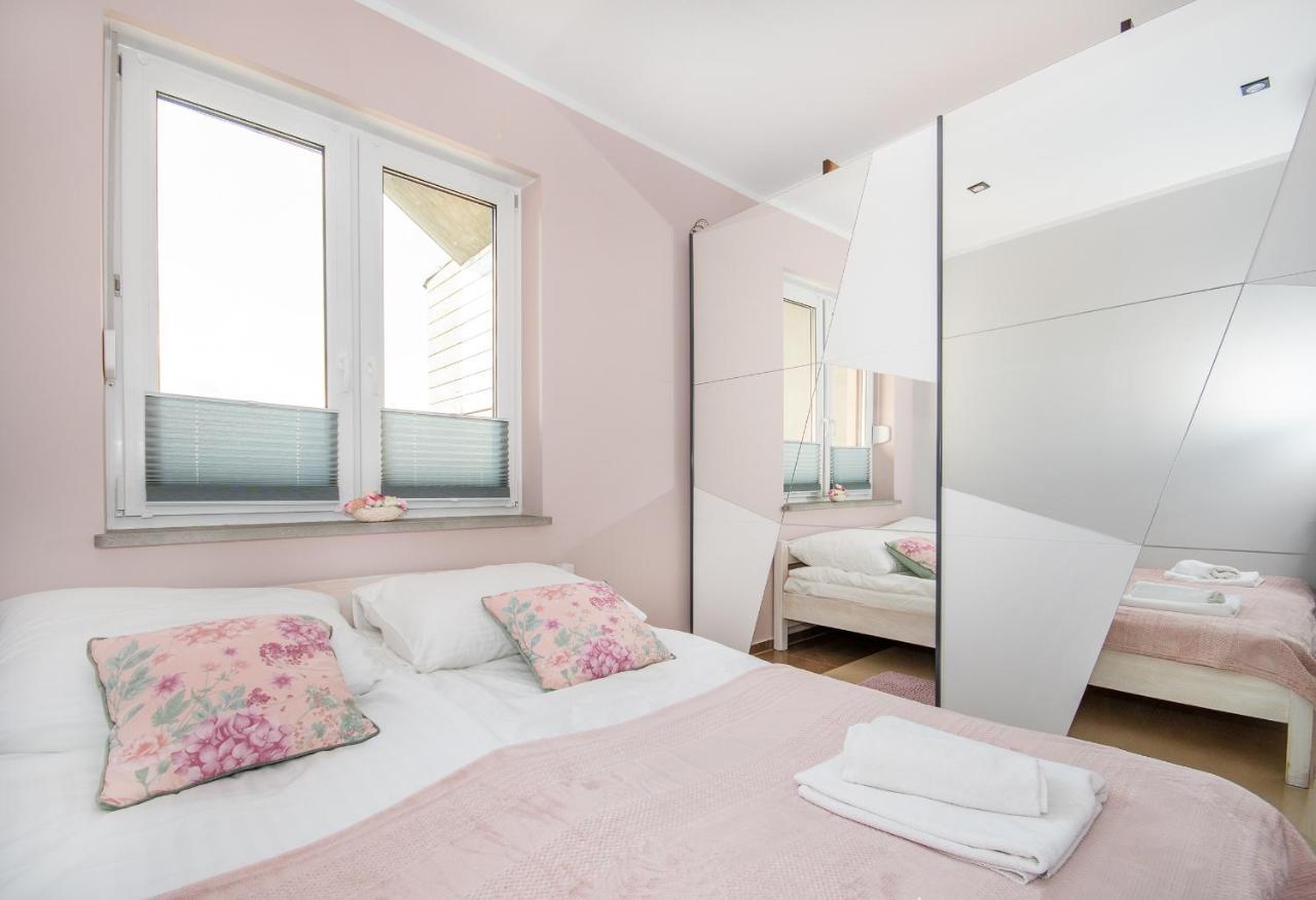 Apartamenty Teczowe Ujście-Darłowskie Esterno foto